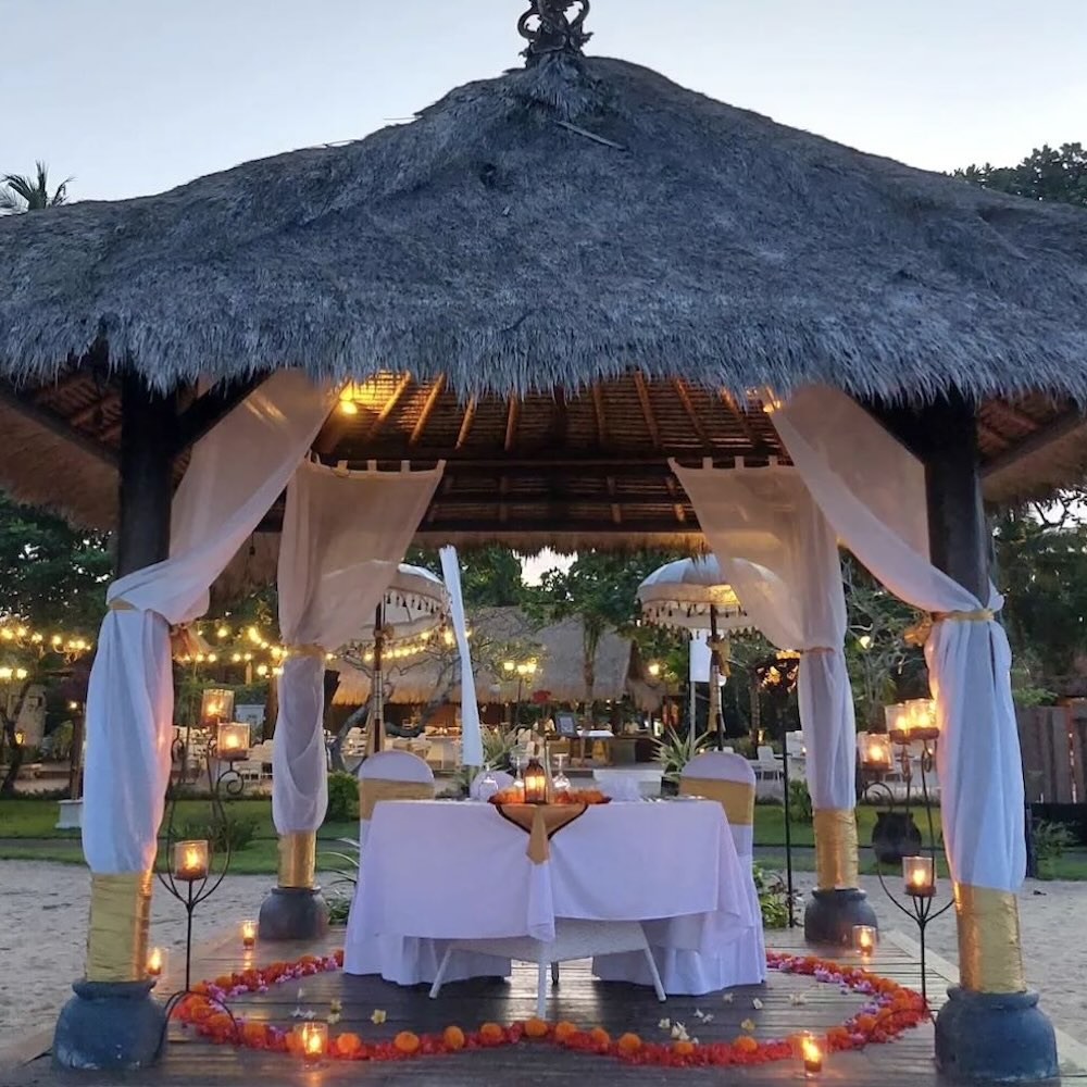 Romantic Dinner at Bali Tropic Resort, Nusa Dua - Bali